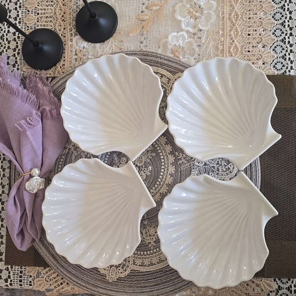 Vintage Scallo Shell Shaped Bowls - Set Of 4 - Picture 3 of 7